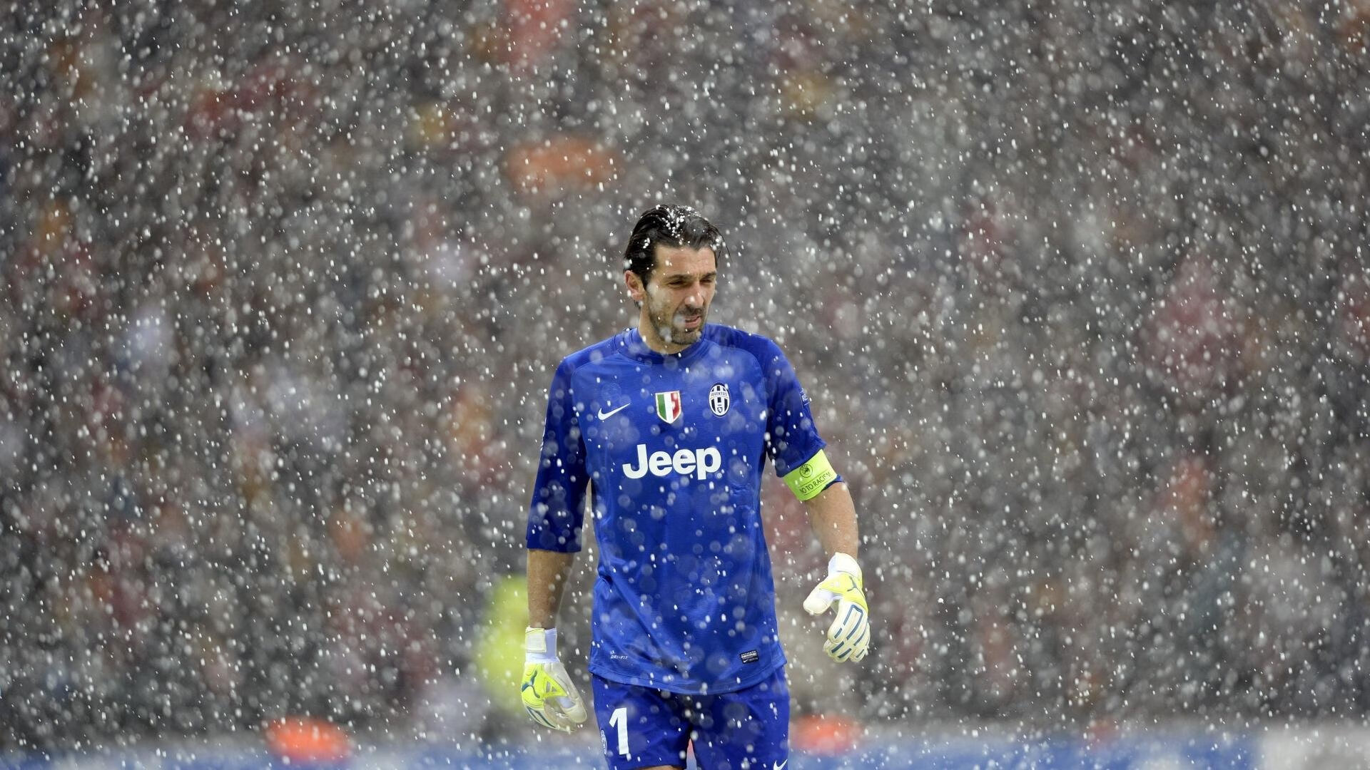 Uzi新星赛事规则更新表现惊艳，老鹰未来可期！